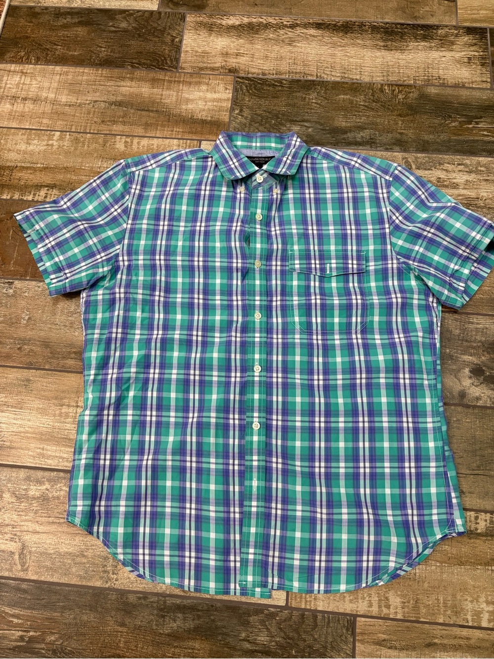 Banana Republic Short-Sleeve Plaid Button-Down Shirt - Blue & Green